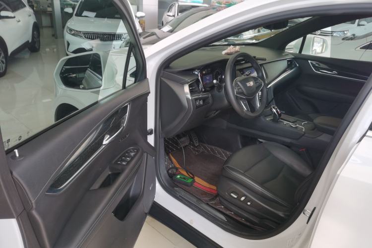 Used Cadillac XT5 2020 28T Luxury Version