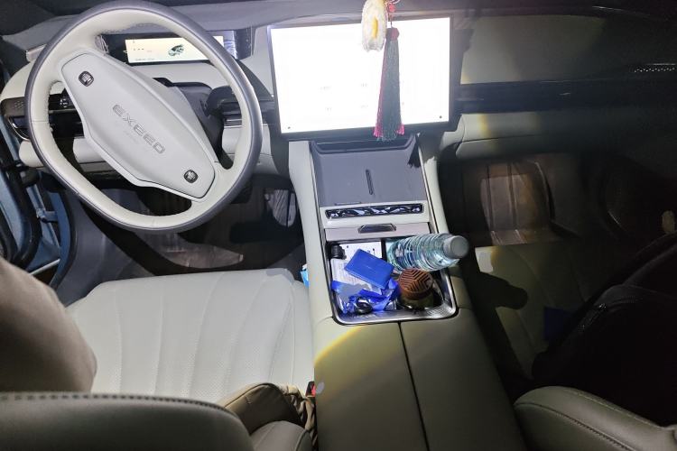 Used EXEED Star Era ES 2024 Max Long-Range Version Center Console