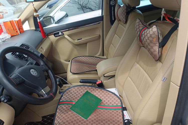 Used Volkswagen Touran 2008 1.8T ZhiZun Edition Automatic 5-Seater Left Front Seat