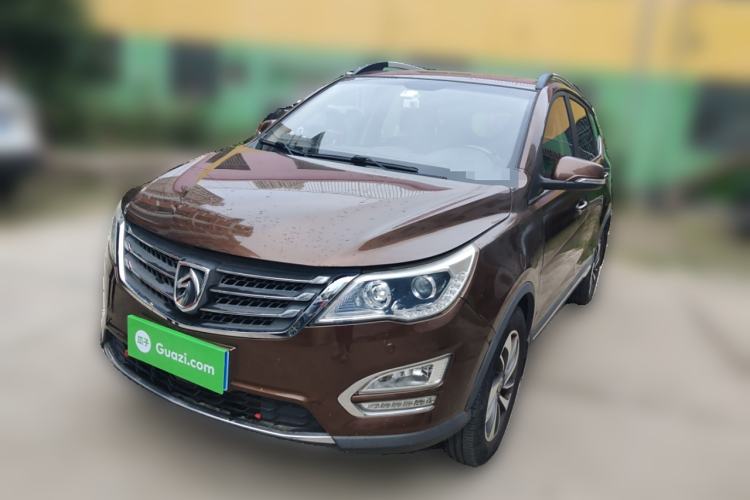 Used Baojun 560 2016 1.8L Manual Luxury Edition
