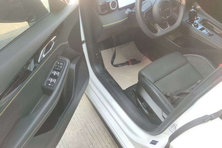 Used Lynk & Co 03 2025 1.5TD DCT Champion Edition Pro
