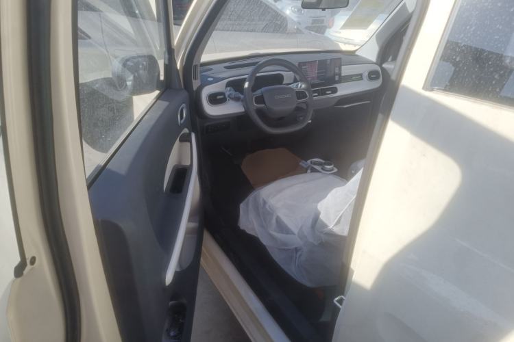 Used Geely Galaxy Panda 2025 210 km – Yuanqi Bear
