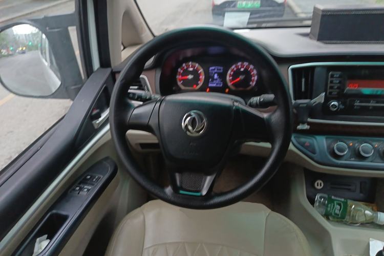 Used FORTHING Lingzhi 2019 Facelifted M5L 1.6L 7-Seater Base Model China VI Standard