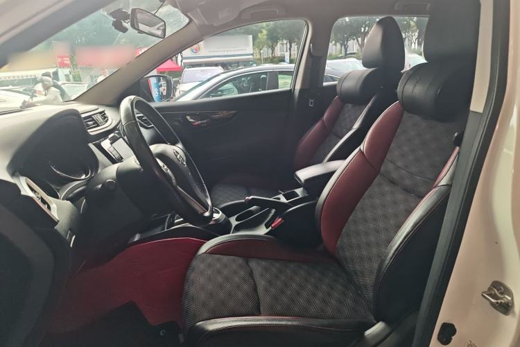 Used Nissan Qashqai 2017 2.0L CVT Smart Enjoyment Version China VI Standard Left Front Seat