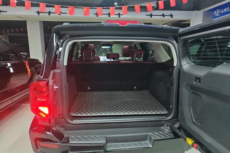 Used Tank 400 New Energy 2023 Hi4-T Super Edition Trunk