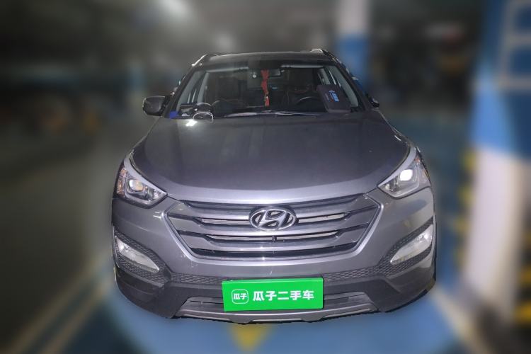 Used Hyundai Santa Fe 2013 2.4L Automatic 2WD Comfort Edition
