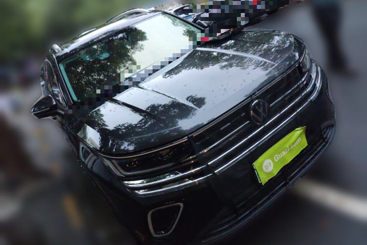 Used Volkswagen Tavendor 2023 330TSI Luxury Touring Edition
