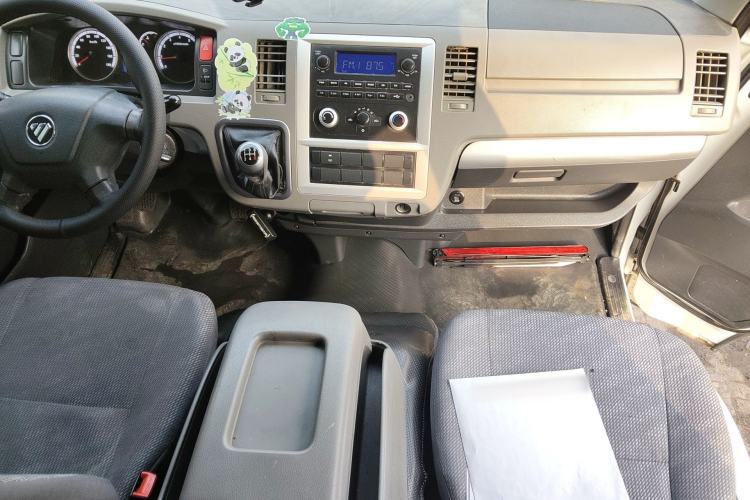 Used Foton Scenic G7 2020 2.4L Commercial Version Long Wheelbase High-Roof 6-Seater Business Vehicle China VI Emission Standard Model 4K22D4M