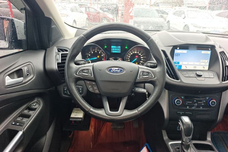 Used Ford Kuga 2019 EcoBoost 180 Two-Wheel-Drive Platinum Edition China VI Standard