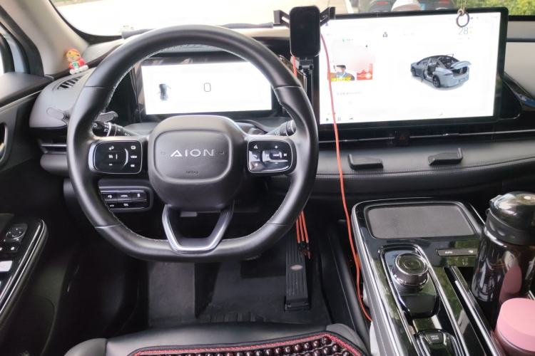 Used AION S Plus 2023 70 Enjoyment Edition Ternary Lithium Center Console