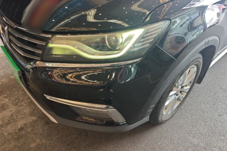 Used Roewe RX5 2018 20T Two-Wheel Drive Automatic Internet Smart Edition
