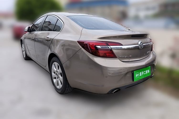 Used Buick Regal 2015 1.6T Leading Technology Model Rear Left 45 Deg