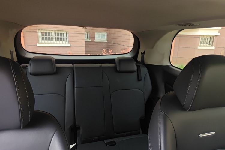 Used SAIC MAXUS G50 2019 1.5T First Edition Automatic Luxury Version 6 Seats Interior 4