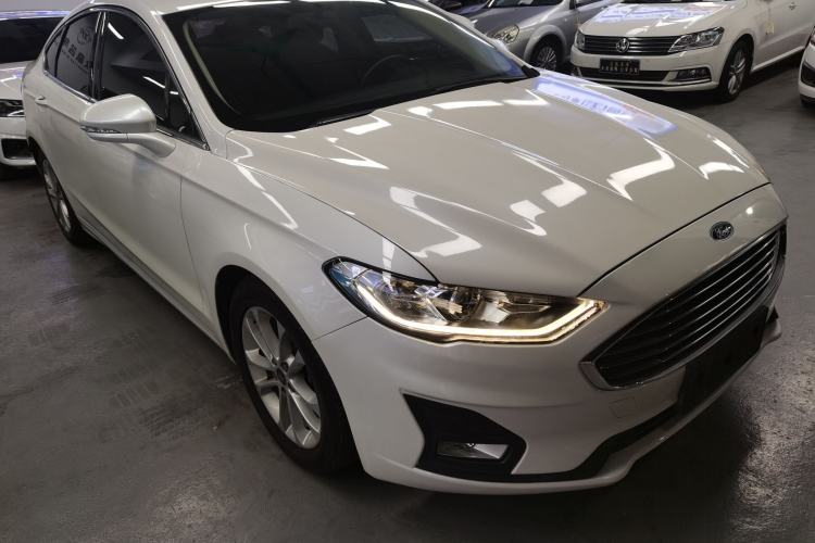 Used Ford Mondeo 2018 EcoBoost 180 Smart Control Fashion Model China VI Standard