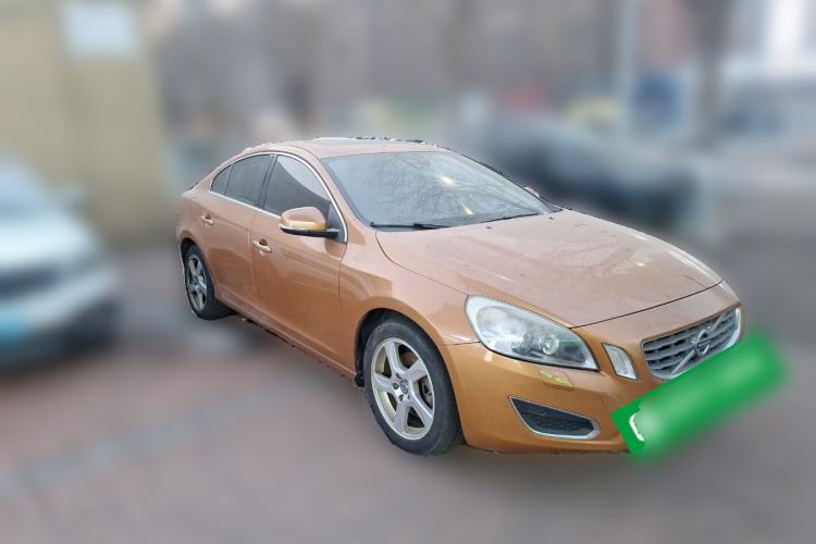Used Volvo S60 2013 T5 Comfort Edition