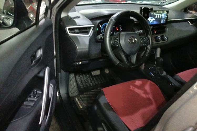 Used Toyota Corolla Cross 2024 2.0L Pioneer Edition
