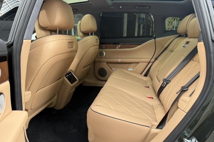 Used Hima S9T 2025 Model Pure Electric Four-Wheel-Drive Ultra