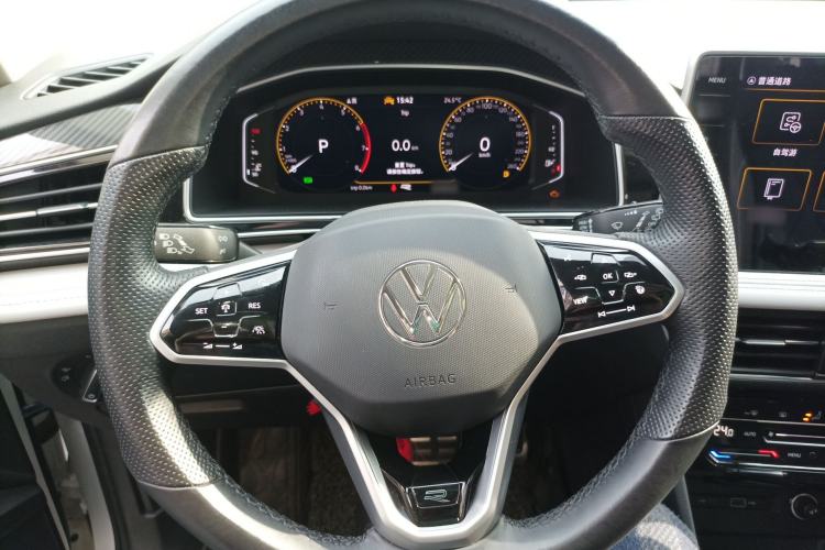 Used Volkswagen Tiguan L 2023 330TSI Automatic Two-Wheel Drive R-Line Enjoyment Edition Steering Wheel