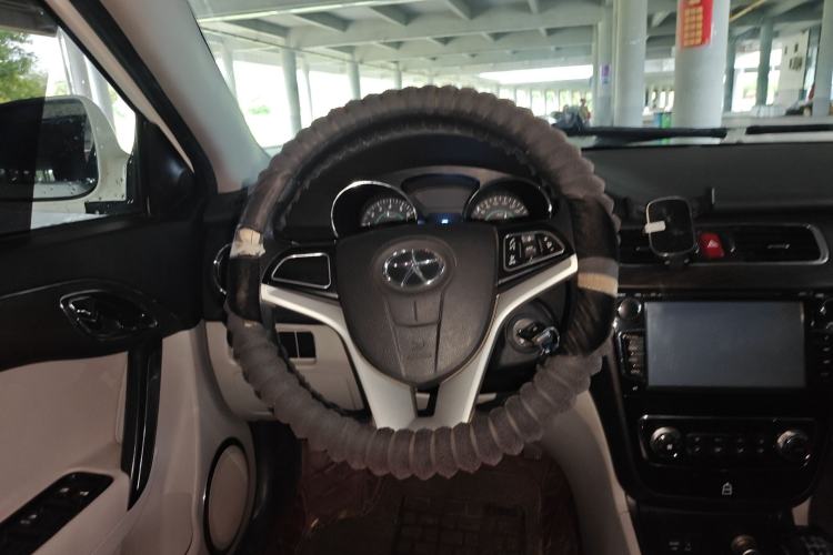 Used JAC Group Heyue 2014 1.5L Manual Comfort Model China IV Standard