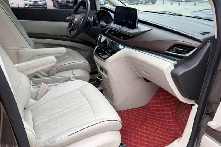 Used Buick GL8 2023 Land Executive Class 652T Luxury Model