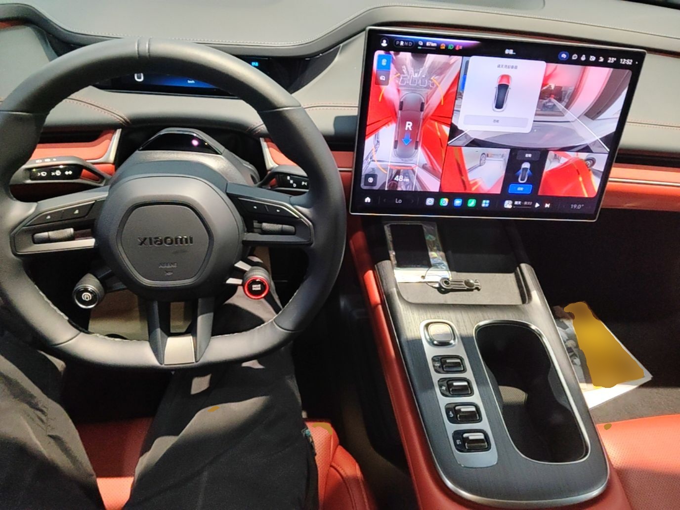 Xiaomi Auto SU7 2024 Rear-Drive Ultra-Long Range Advanced Pro-Level Intelligent Driving Version — снимка 18