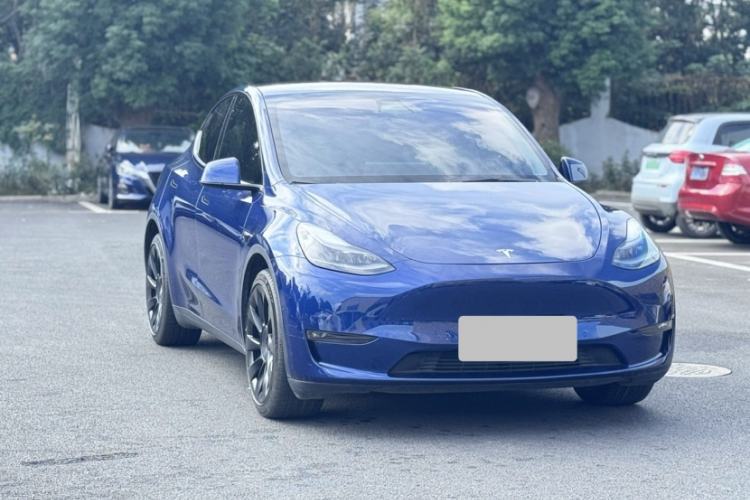 Used Tesla Model Y 2021 Long-Range All-Wheel-Drive Version