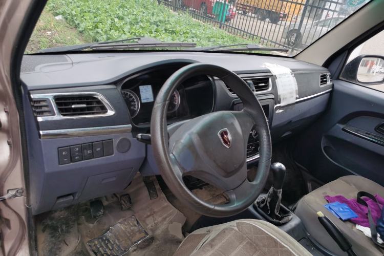 Used Jinbei Hiace X30 2019 1.5L Van Comfort Model China VI SWC15M Center Console