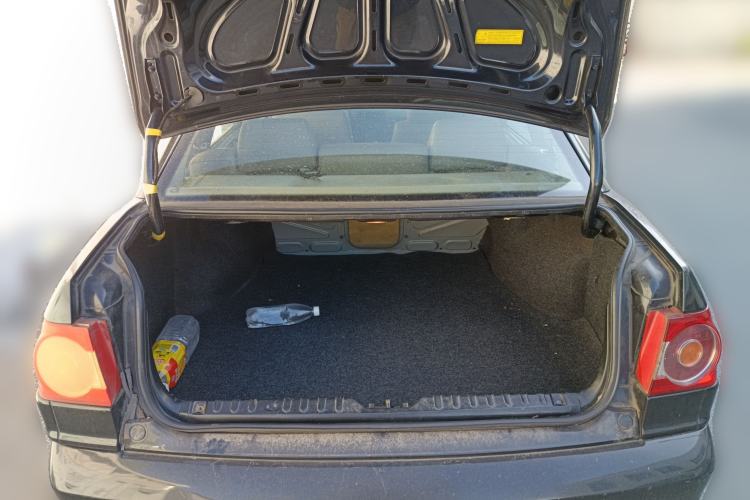 Used Volkswagen Santana Vista 2008 1.8L Manual Sishang Model