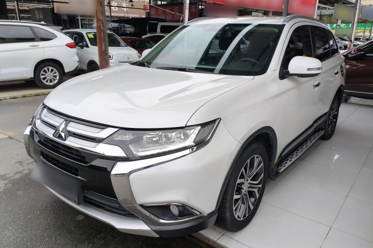 Used Mitsubishi Outlander 2018 2.4L 4x4 Elite Edition 5 Seats