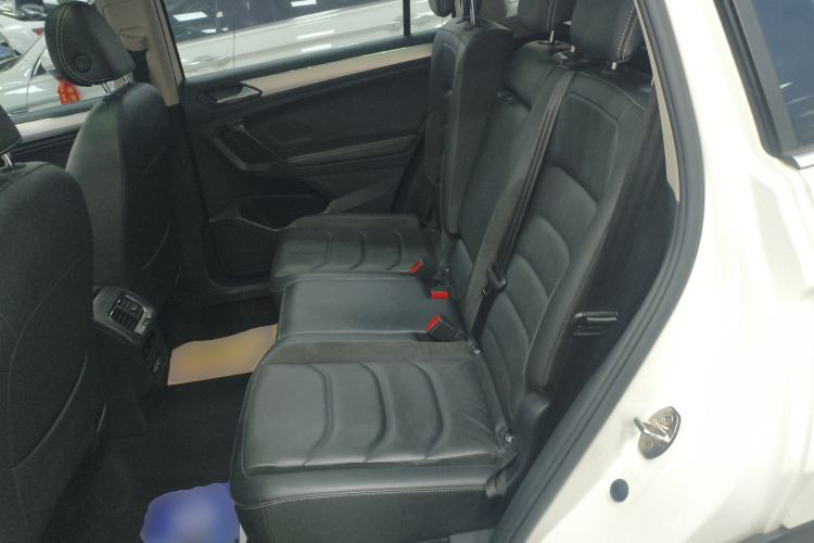 Used Volkswagen Tiguan L 2021 330TSI Automatic Two-Wheel Drive Smart Edition Left Rear Seat