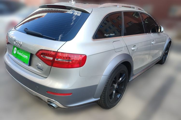 Used Audi A4 2014 40 TFSI allroad quattro plus version Rear Right 45 Deg