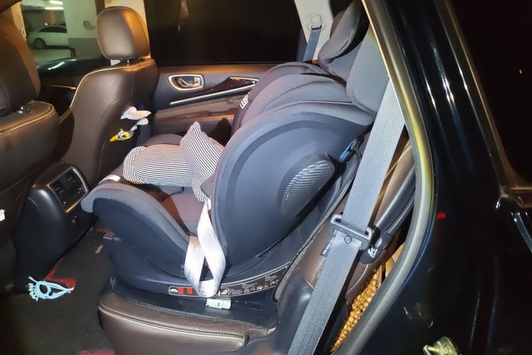 Used Infiniti QX60 2016 2.5 S/C Hybrid Two-Wheel-Drive Excellence Edition China V Standard