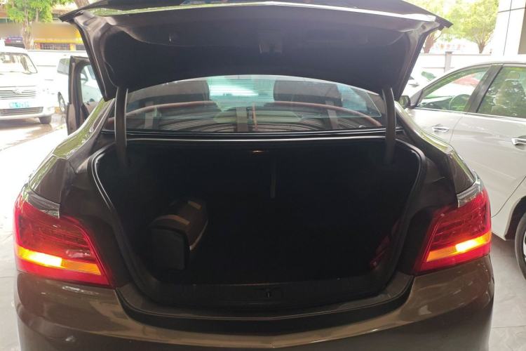 Used Buick LaCrosse 2013 2.4L SIDI Leading Comfort Version