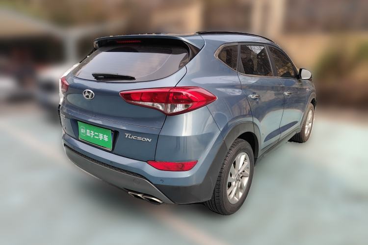 Used Hyundai Tucson 2015 1.6T Dual-Clutch Two-Wheel-Drive Smart Model Rear Right 45 Deg