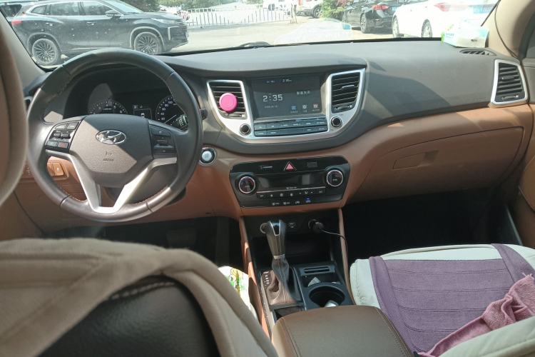 Used Hyundai Tucson 2015 1.6T Dual-Clutch Two-Wheel-Drive Smart Model
