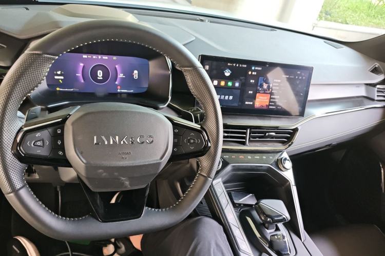 Used Lynk & Co 06 2023 Remix 1.5T Dynamic Halo