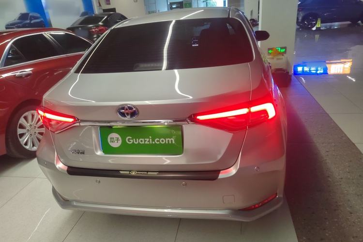 Used Toyota Corolla 2021 Dual-Motor 1.8L E-CVT Elite Edition
