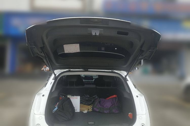 Used Buick Velite 6 2023 Revised Version 430 km Range – Commuter Edition Trunk