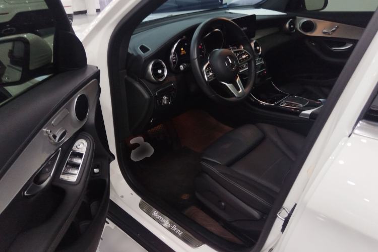 Used Mercedes-Benz GLC 2020 GLC 260 L 4MATIC Dynamic Model
