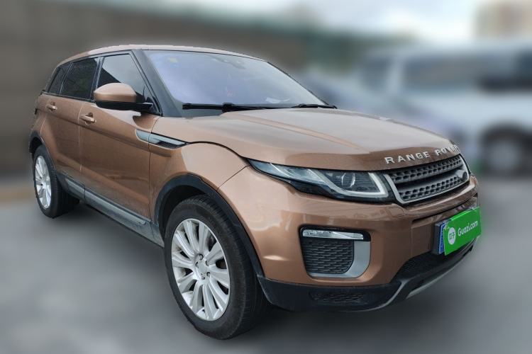 Used Land Rover Range Evoque 2017 2.0T SE Smart Glow Edition Front Right 45 Deg
