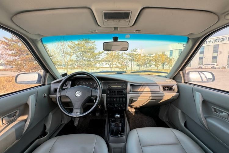 Used Volkswagen Santana Vista 2008 1.8L Manual Sishang Model