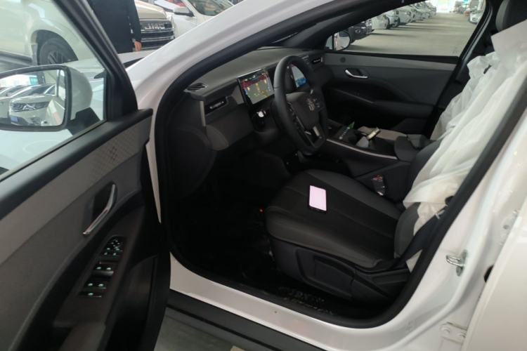 Used BYD Qin PLUS  Driver Seat