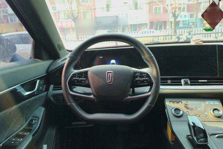 Used Bestune B70S 2022 2.0T War God King