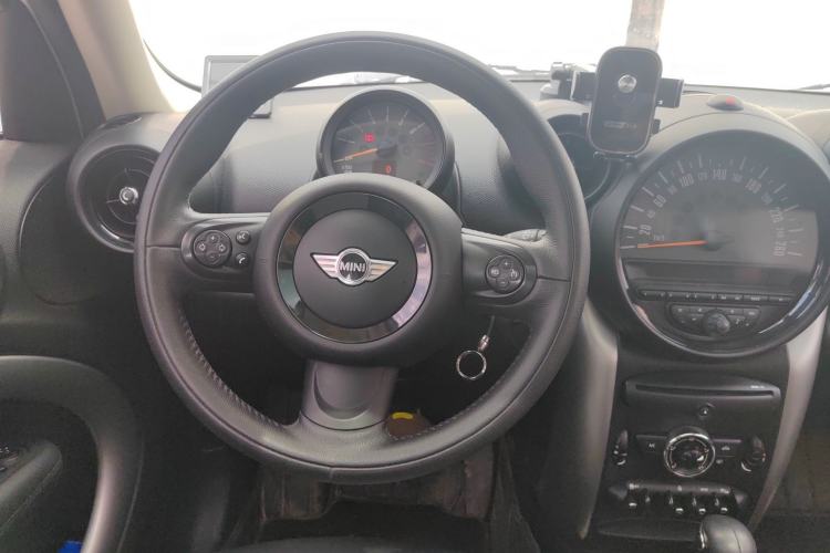 Used MINI Countryman 2014 1.6L COOPER Fun Steering Wheel