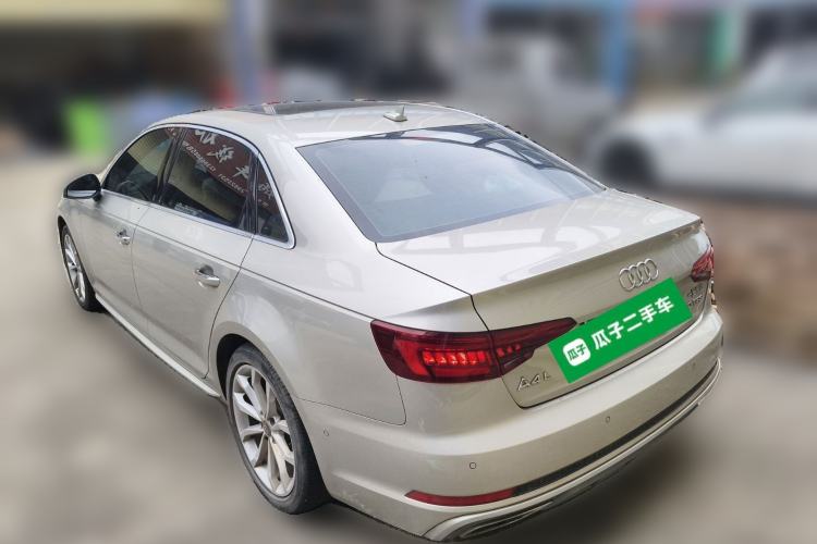 Used Audi A4L 2019 40 TFSI Fashion Edition China VI Emission Standard