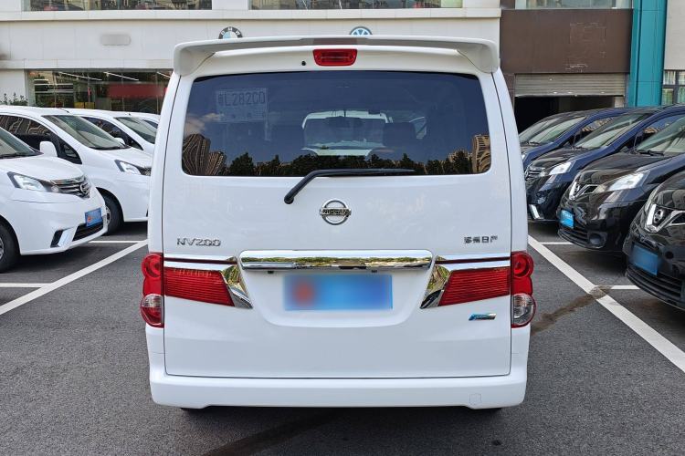 Used Nissan NV200 2016 Revised Version 1.6L CVT Luxury Edition