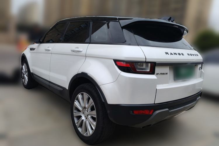 Used Land Rover Range Evoque 2018 240 PS SE Smart Brilliance Edition Rear Left 45 Deg