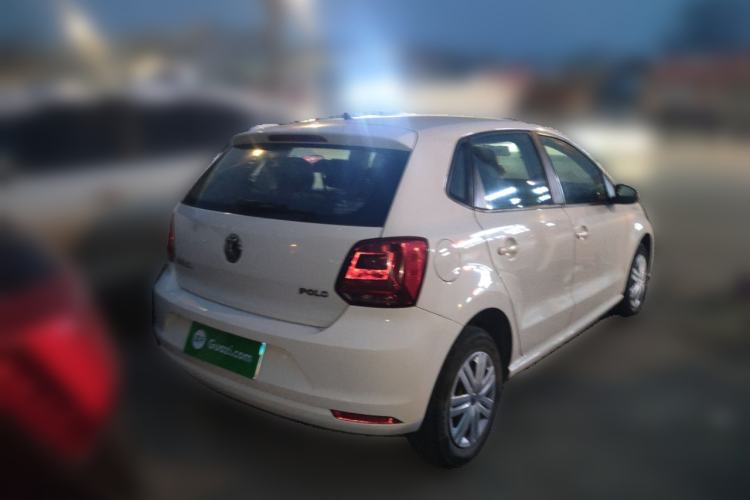 Used Volkswagen Polo 2014 1.4L Manual Fashion Edition
