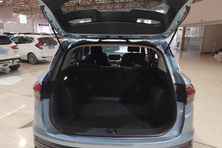 Used Geely Auto Coolray 2025 1.5L CVT Super Edition Trunk