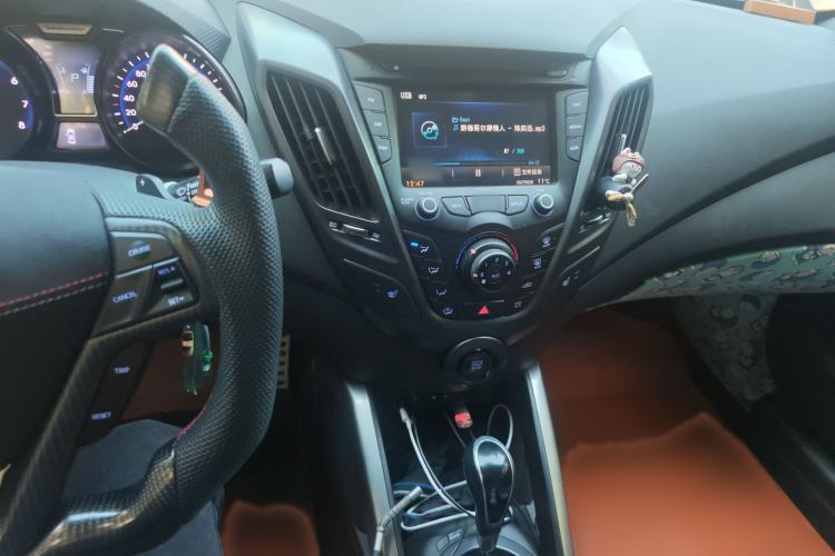 Used Hyundai Veloster 2012 1.6T Automatic Luxury Edition
